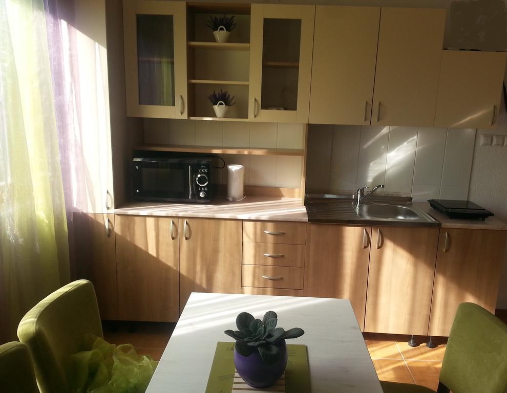 Apartman Hujic Lägenhet Bihać Exteriör bild